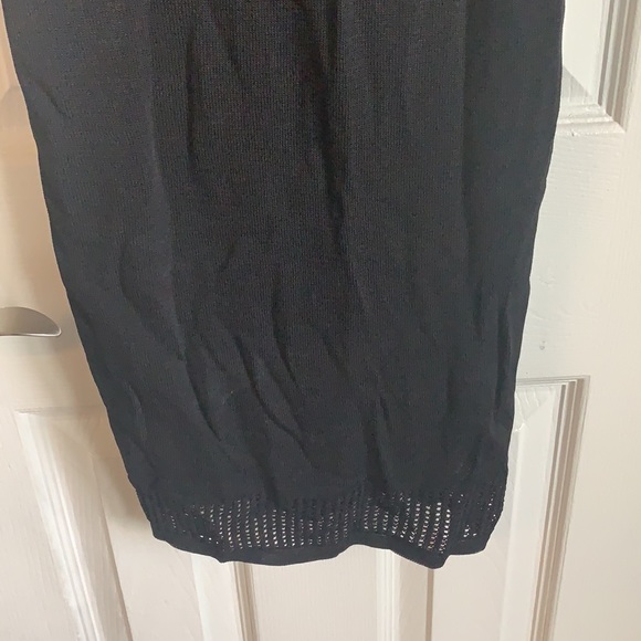 Black Pool Dress - Picture 4 of 11